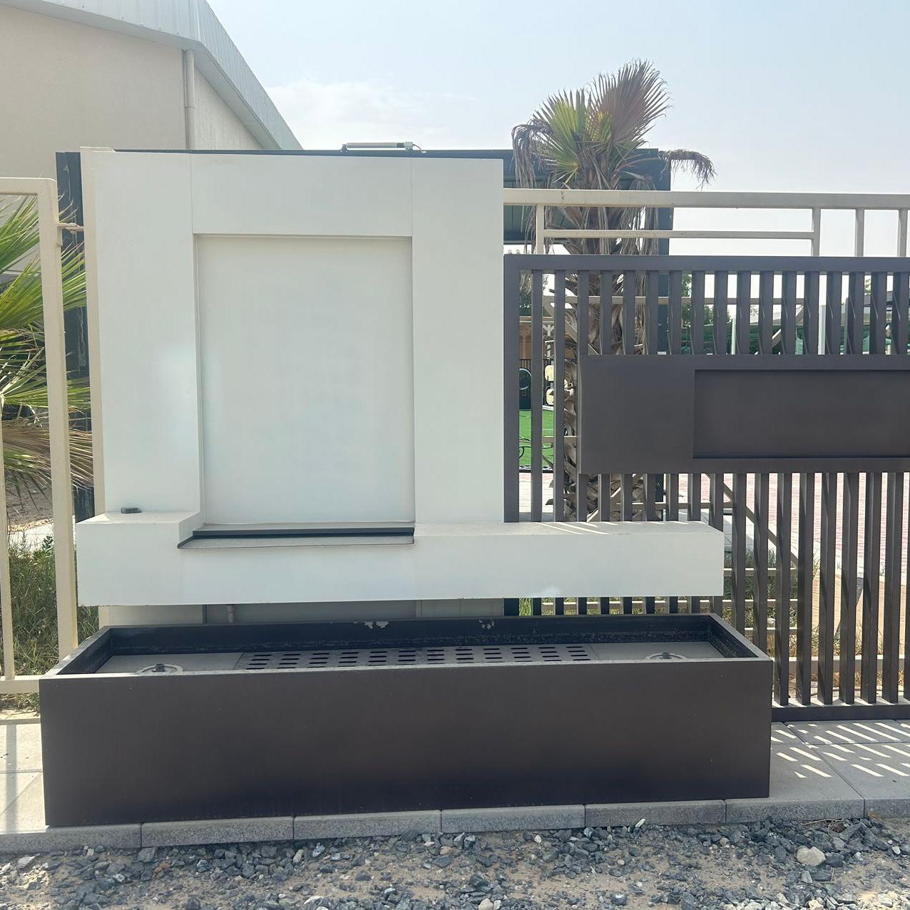 نافورة من الفولاذ المقاوم للصدأ C-1